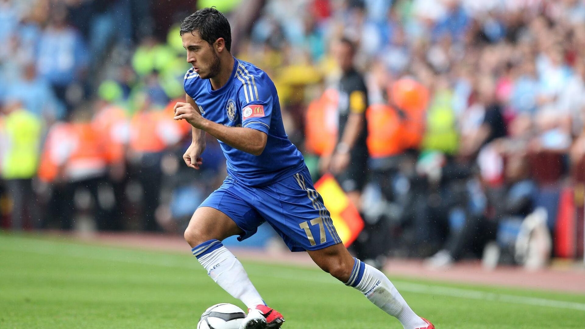 德甲快节奏冲击：攻不破的防线终将崩碎，德甲打法